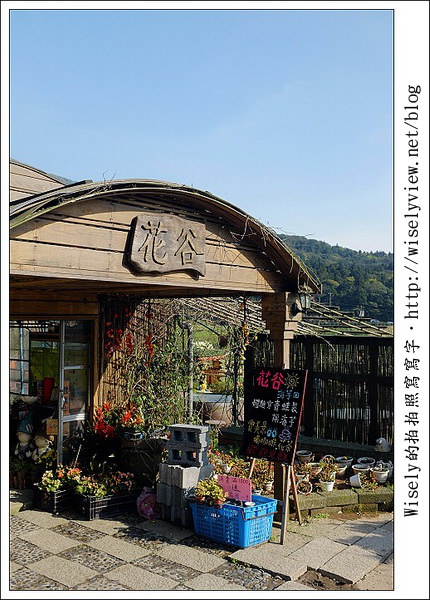 【遊玩】2011陽明山竹子湖海芋,景點與拍攝心得分享 (Fujifilm FinePix X100) 【遊玩】2011陽明山竹子湖海芋,景點與拍攝心得分享 (Fujifilm FinePix X100)