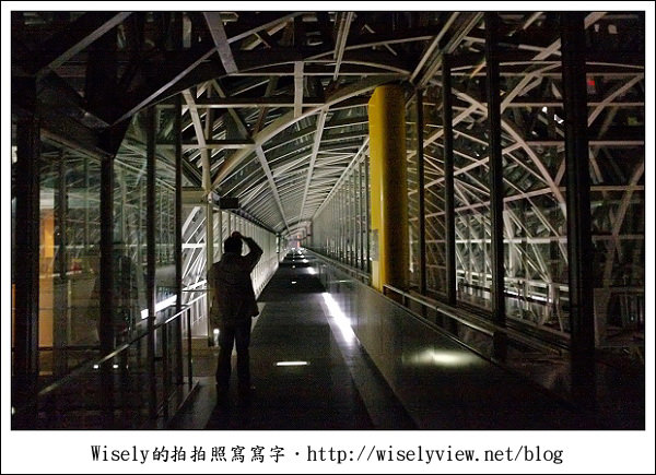 【旅行】2011關西(京阪神)-01:京都車站/京都塔隨手拍 (Fujifilm X100) 【旅行】2011關西(京阪神)-01:京都車站/京都塔隨手拍 (Fujifilm X100)
