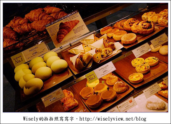 【旅行】2011關西(京阪神)-01:京都車站/京都塔隨手拍 (Fujifilm X100) 【旅行】2011關西(京阪神)-01:京都車站/京都塔隨手拍 (Fujifilm X100)