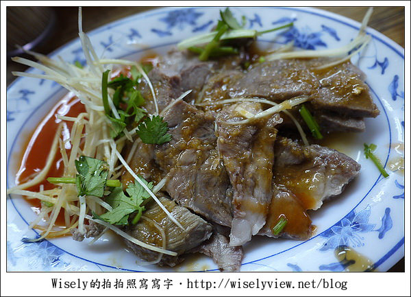 【食記】台北．北投市場旁：簡記排骨酥麵、真味肉圓、蔡元益紅茶　