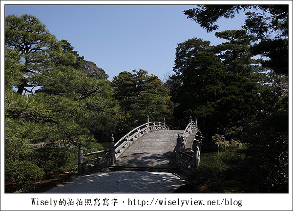【旅行】2011關西(京阪神)-17:京都御苑垂櫻&京都御所隨拍 (Canon EOS 5D2) 【旅行】2011關西(京阪神)-17:京都御苑垂櫻&京都御所隨拍 (Canon EOS 5D2)