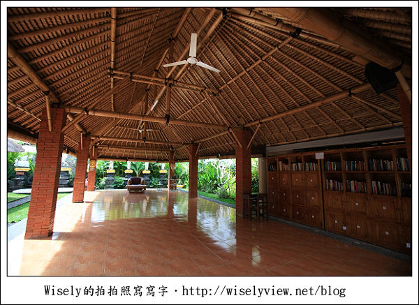 【旅行】2011(印尼)峇里島-07：塔曼瑜珈冥想中心(Taman Hati)、聖泉廟(TAMPAKSIRING)、LAMAK異國料理(Mongkey Forest Road,UBud)