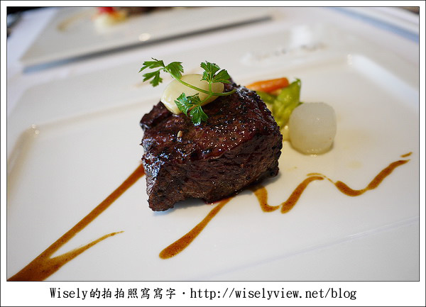 【體驗】台中市．法月當代法式料理餐廳+印月創意東方宴+(天月人文休閒旅館)