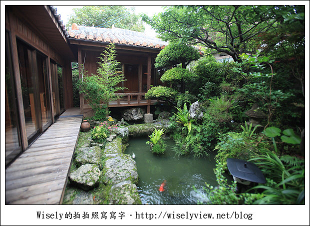 【旅行】2011(日本)沖繩-07：首里殿內(SOBA沖繩拉麵)、玉泉洞琉球王國(Gangala之谷)、風樹咖啡屋(遠眺海景)、Madonna(珊瑚染料服飾)