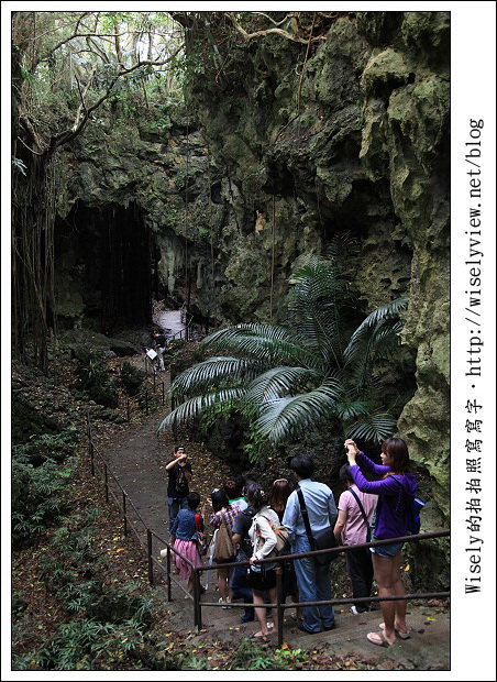 【旅行】2011(日本)沖繩-07：首里殿內(SOBA沖繩拉麵)、玉泉洞琉球王國(Gangala之谷)、風樹咖啡屋(遠眺海景)、Madonna(珊瑚染料服飾)