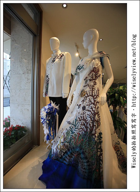 【旅行】2011(日本)沖繩-07：首里殿內(SOBA沖繩拉麵)、玉泉洞琉球王國(Gangala之谷)、風樹咖啡屋(遠眺海景)、Madonna(珊瑚染料服飾)