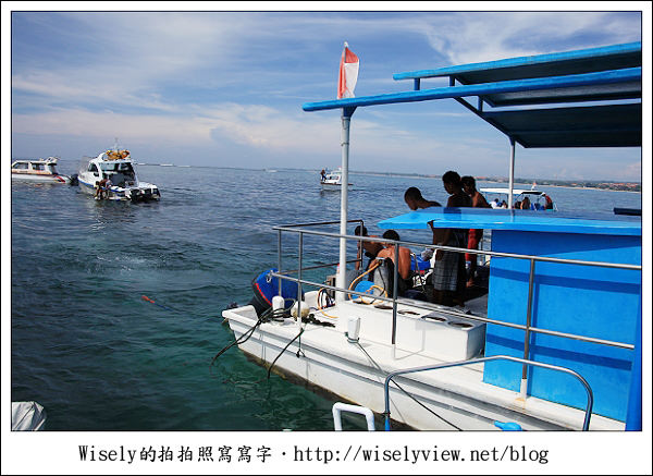 【旅行】2011(印尼)峇里島-11:蜜月灣海底漫步、峇里島購物中心(Bali Collection)、四季飯店下午茶、金巴瀾海鮮餐廳(Lei Lei Seafood Rest) 【旅行】2011(印尼)峇里島-11:蜜月灣海底漫步、峇里島購物中心(Bali Collection)、四季飯店下午茶、金巴瀾海鮮餐廳(Lei Lei Seafood Rest)