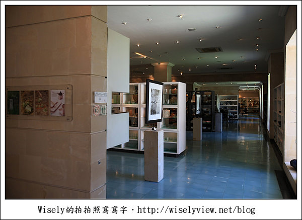 【旅行】2011(印尼)峇里島-13：黃金咖啡工廠、JENGGALA陶瓷工廠、GEVANA大賣場、巴里御燕燕窩店、KUTA(庫塔區)酒吧夜逛
