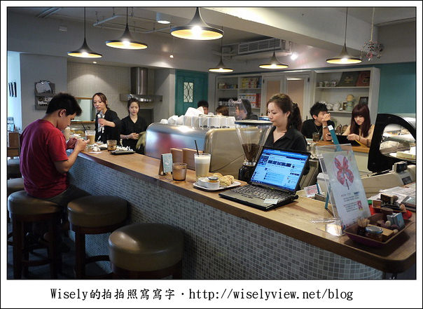 【食記】台北市.松山區:朵兒咖啡館 Daughter’s Café /桂綸鎂-第36個故事 (提供WiFi網路) 【食記】台北市.松山區:朵兒咖啡館 Daughter’s Café /桂綸鎂-第36個故事 (提供WiFi網路)