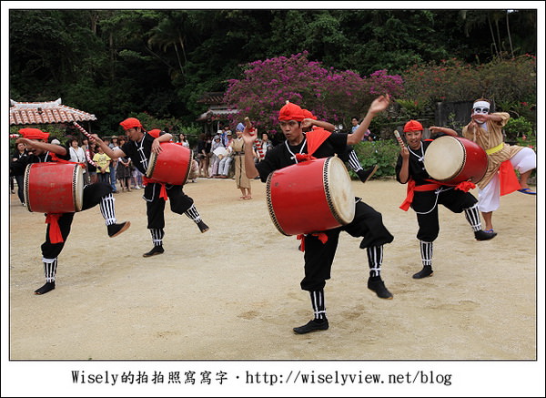 【旅行】2011(日本)沖繩-11：古老文化主題公園-沖繩琉球村，一名讓我難忘的老婆婆