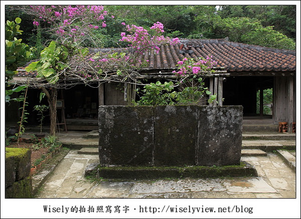 【旅行】2011(日本)沖繩-11：古老文化主題公園-沖繩琉球村，一名讓我難忘的老婆婆