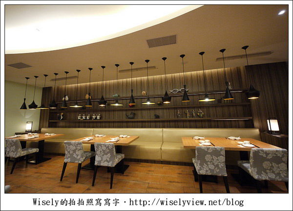 【遊玩】高雄義大世界：吃喝玩樂一日遊 (數家美味特色餐廳食記分享)