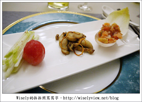 【食記】台北市.信義區:MUCHO 慕求黃金冬虫夏草概念館-主題套餐吃飽又養生 【食記】台北市.信義區:MUCHO 慕求黃金冬虫夏草概念館-主題套餐吃飽又養生
