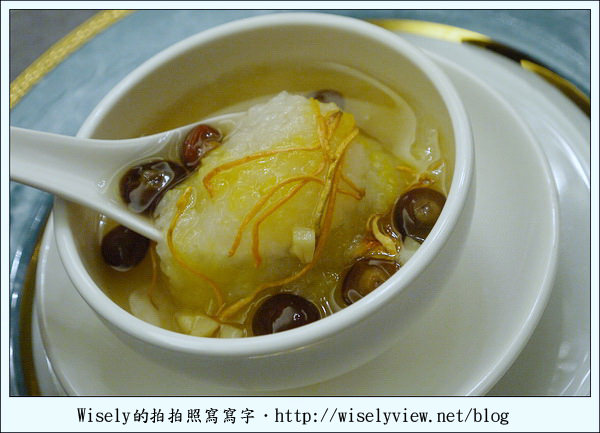 【食記】台北市.信義區:MUCHO 慕求黃金冬虫夏草概念館-主題套餐吃飽又養生 【食記】台北市.信義區:MUCHO 慕求黃金冬虫夏草概念館-主題套餐吃飽又養生