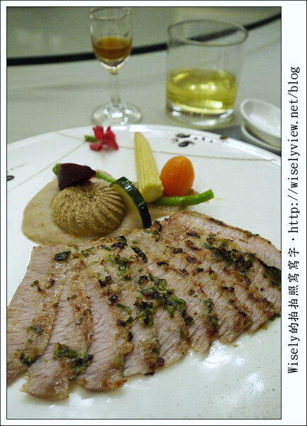 【食記】台北市.信義區:MUCHO 慕求黃金冬虫夏草概念館-主題套餐吃飽又養生 【食記】台北市.信義區:MUCHO 慕求黃金冬虫夏草概念館-主題套餐吃飽又養生