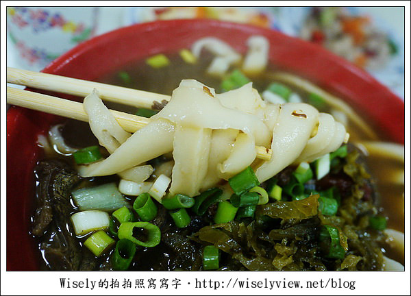 【食記】台北市．大安區：山西刀削麵-蕃茄牛肉麵與蔥油館都好吃 (近捷運科技大樓站)