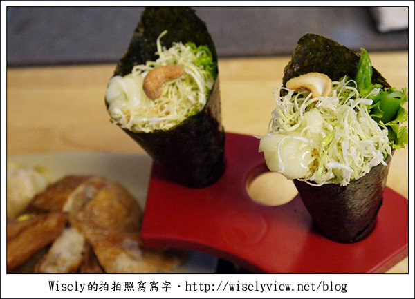 【食記】台北市．萬華區：華西街夜市美食－壽司王關東煮、北港甜湯米糕粥/燒麻糬