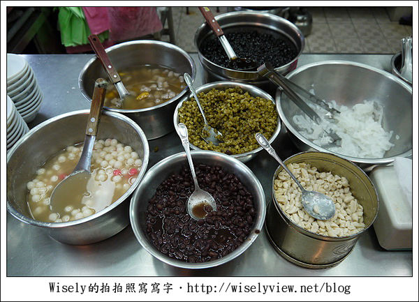 【食記】台北市．萬華區：華西街夜市美食－壽司王關東煮、北港甜湯米糕粥/燒麻糬