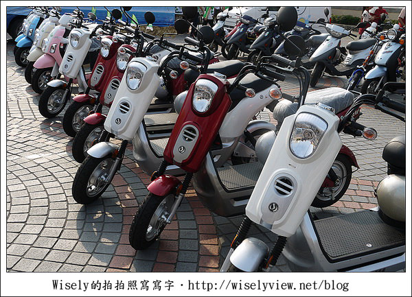【遊玩】2011離島。澎湖遊：TES電動機車試乘活動、海港漁市隨拍、菊島之星、福台排骨麵、(觀音亭)彩虹橋夜景