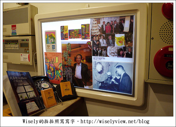 【食記】台北市．中正區：明星咖啡廳-經典懷舊的武昌街一段七號 (秀媛姐GF3新機入手)