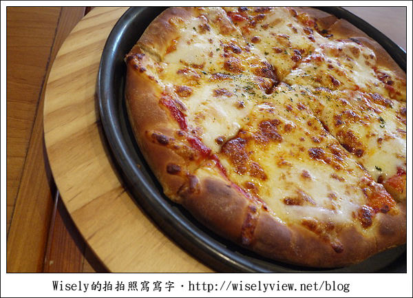 【食記】台北市．大安區：Saizeriya 薩莉亞義式餐廳-忠孝復興店(東區商圈)：便宜口味不差，鄰近近億華相機方便敗家後用餐聊天