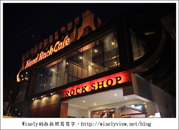 【旅行】2011(印尼)峇里島-18：庫塔區市中心隨手拍(Kuta Beach旁)，採買逛街的好去處