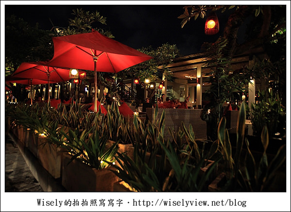 【旅行】2011(印尼)峇里島-18：庫塔區市中心隨手拍(Kuta Beach旁)，採買逛街的好去處