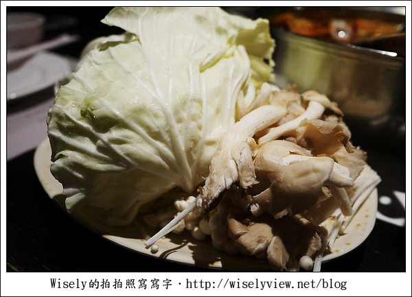 【食記】台北‧大安區：馥臨港式火鍋通化店(吃到飽)～老母雞湯鍋美味更勝一籌