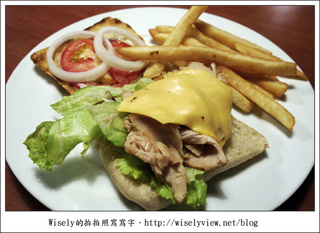 【食記】台北市‧中正區：J House Burger～漢堡口味不夠出眾 (提供WiFi網路)