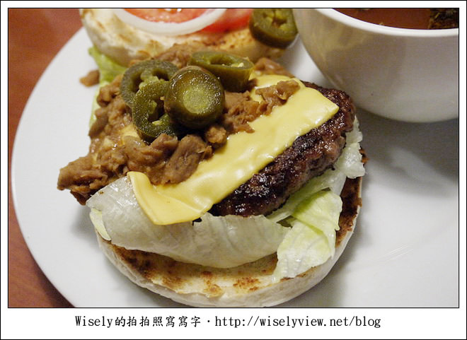 【食記】台北市‧中正區：J House Burger～漢堡口味不夠出眾 (提供WiFi網路)