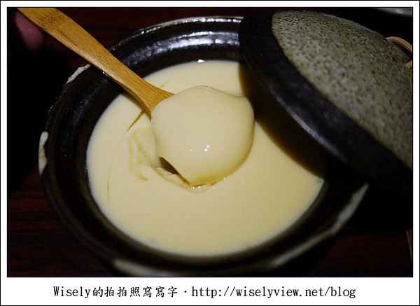 【食記】台北市‧大安區：杏子豬排-綜合野菇里肌豬排鍋膳(復興SOGO 10樓)