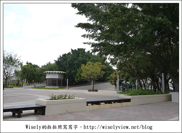 【隨拍】台北市‧中正區：客家文化主題公園～結合生態與人文藝術的休閒場所，還能騎單車散步