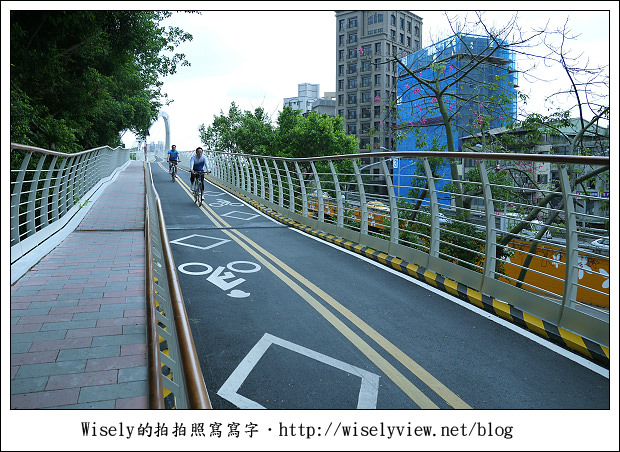 【隨拍】台北市‧中正區：客家文化主題公園～結合生態與人文藝術的休閒場所，還能騎單車散步