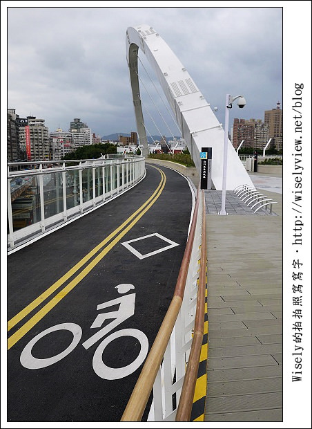 【隨拍】台北市‧中正區：客家文化主題公園～結合生態與人文藝術的休閒場所，還能騎單車散步