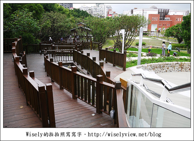 【隨拍】台北市‧中正區：客家文化主題公園～結合生態與人文藝術的休閒場所，還能騎單車散步