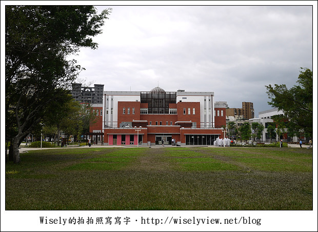 【隨拍】台北市‧中正區：客家文化主題公園～結合生態與人文藝術的休閒場所，還能騎單車散步