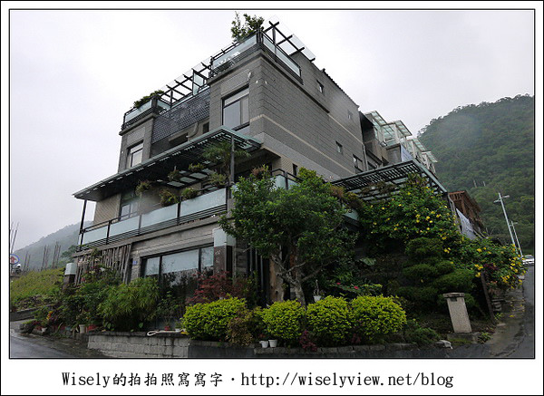 宜蘭礁溪︱松語墅Pine︱具備半露天溫泉湯池的平價體驗