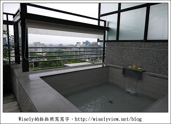 宜蘭礁溪︱松語墅Pine︱具備半露天溫泉湯池的平價體驗