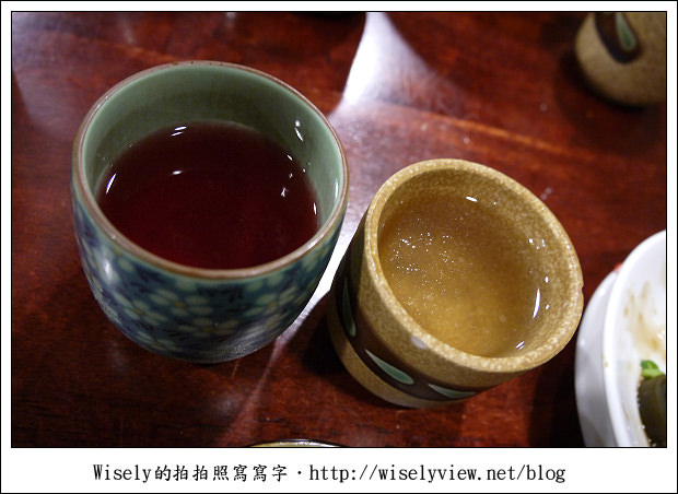 【食記】台北市‧內湖區：牛耳精緻麵館～鄰近捷運西湖站，牛肉麵湯濃麵Q肉大塊