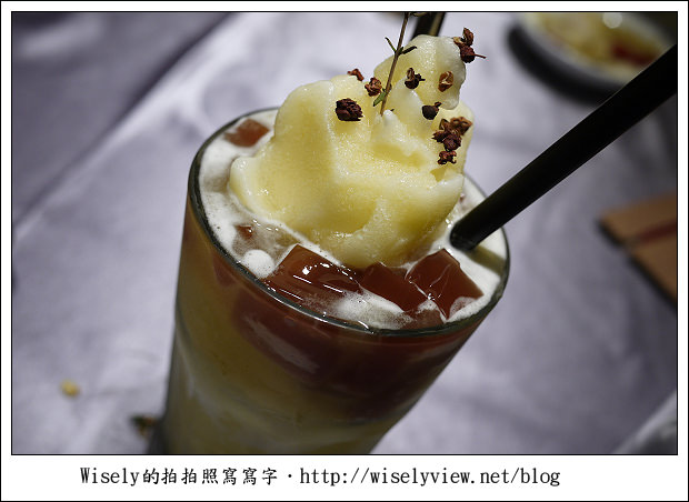 【食記】台北市‧中正區：京站B3開飯川食堂～香辣過癮超滿足