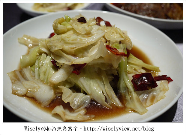【食記】台北市‧中正區：京站B3開飯川食堂～香辣過癮超滿足