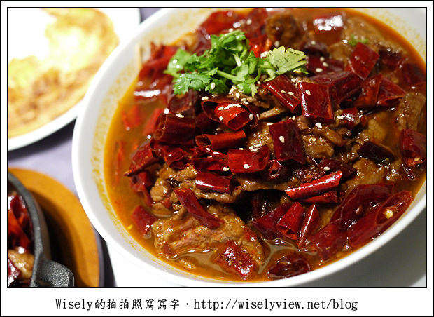 【食記】台北市‧中正區：京站B3開飯川食堂～香辣過癮超滿足