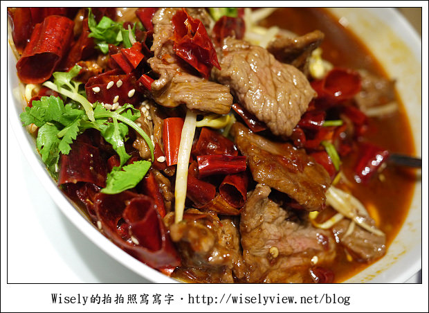 【食記】台北市‧中正區：京站B3開飯川食堂～香辣過癮超滿足