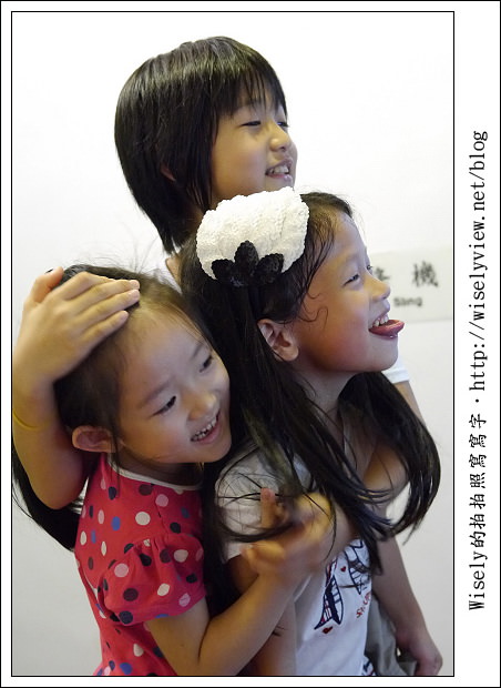 【生活】2011「三家二」聚會隨拍-La Pizza & 客家文化主題公園