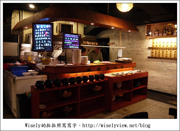 【食記】新北市‧新店區：涮八方-酸菜白肉鍋 + 蒙古烤肉(吃到飽)，就是不太夠味啊！