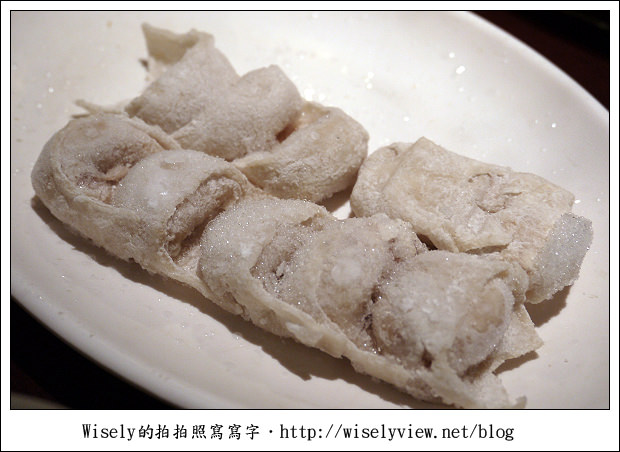 【食記】新北市‧新店區：涮八方-酸菜白肉鍋 + 蒙古烤肉(吃到飽)，就是不太夠味啊！