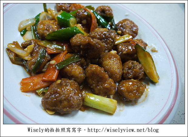 【食記】台東縣．成功鎮：新發海產店(宋媽媽的老店)～在地旗魚全餐美味好料理