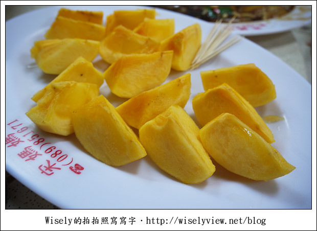 【食記】台東縣．成功鎮：新發海產店(宋媽媽的老店)～在地旗魚全餐美味好料理