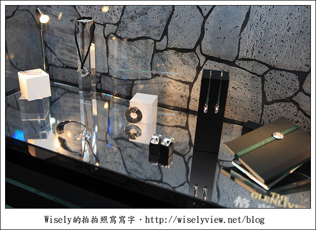 【活動】格蘭利威酒窖珍藏1980跨界合作發表會~白歆惠化身紫薊花女神出席 【活動】格蘭利威酒窖珍藏1980跨界合作發表會~白歆惠化身紫薊花女神出席