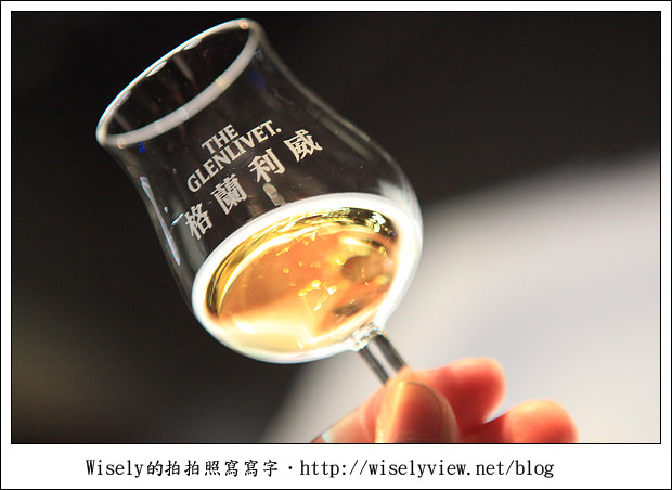 【活動】格蘭利威酒窖珍藏1980跨界合作發表會～白歆惠化身紫薊花女神出席